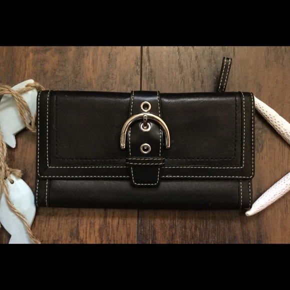 Coach Handbags - Coach Wallet